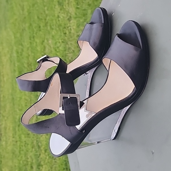 Michael Michael Kors Black leather with Clear-Heel Wedge Size 8.5M - Picture 3 of 7
